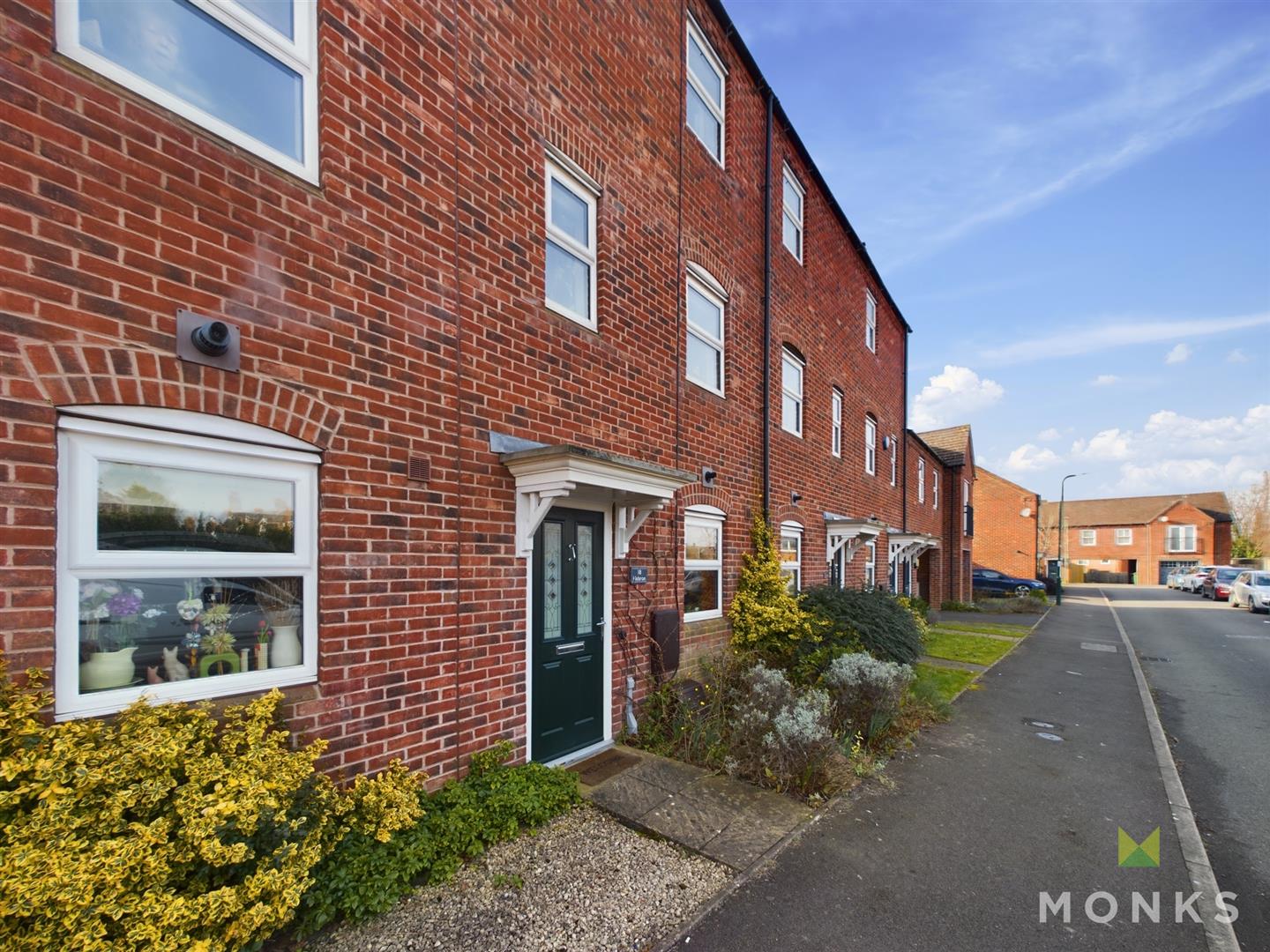 18 Wilfred Owen Close, Shrewsbury, SY2 5BY For Sale